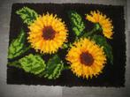 Klein Kleedje Hand Geknoopt Zonnebloemen Vintage, Ophalen of Verzenden