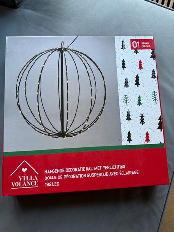 Villa Volance Decoratie kerst Bal met Verlichting beschikbaar voor biedingen