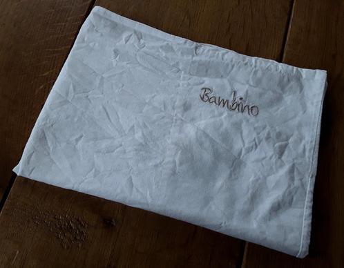 Kussensloop voor kleine kinderkussen - bambino, Kinderen en Baby's, Kinderkamer | Beddengoed, Gebruikt, Hoeslaken of Sloop, Wit