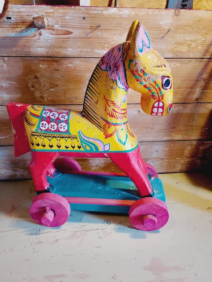 Antiek houten speelgoed paard uit India periode 1900, Antiek en Kunst, Antiek | Speelgoed, Ophalen of Verzenden