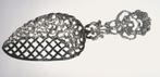 Antiek zilveren open ajour bewerkte taartschep gekeurd, 1955, Antiek en Kunst, Antiek | Goud en Zilver, Ophalen of Verzenden, Zilver