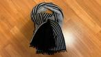 Sjaal wol zacht winter zwart/wit dame 1.50m/0.50m ALS NIEUW, Ophalen of Verzenden, Zo goed als nieuw, Maat 46/48 (XL) of groter