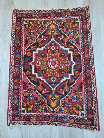 Vintage Handgeknoopt Tapijt - Medaillon Design beschikbaar voor biedingen