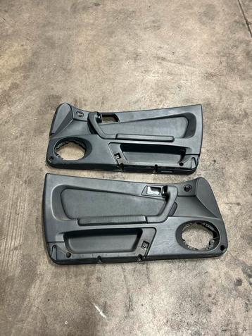 Alfa Romeo 916 Spider GTV zwart leder deurpanelen beschikbaar voor biedingen