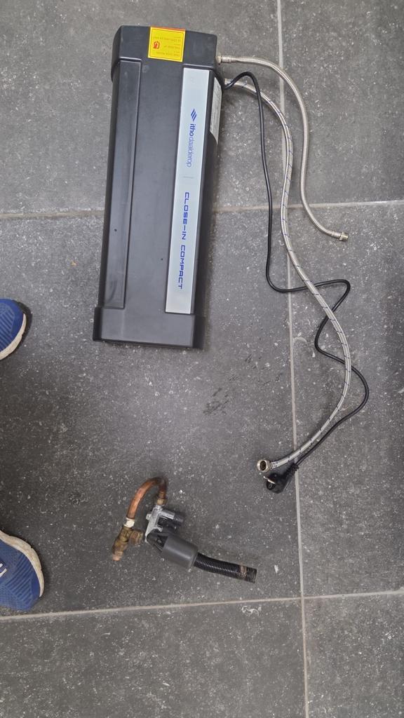 Itho Daalderop Close-in Compact Boiler 4,7L, Doe-het-zelf en Verbouw, Geisers en Boilers, Gebruikt, Boiler, Minder dan 20 liter