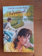 Vreemd vertrouwd, Boeken, Romans, Ophalen of Verzenden, Gelezen, Greetje van den Berg, Nederland