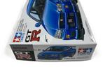 Tamiya 24145 1/24 Nissan Skyline GT-R V Spec, Hobby en Vrije tijd, Modelbouw | Auto's en Voertuigen, Auto, Groter dan 1:32, Nieuw