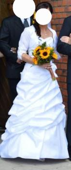 Wedding dress + veil + bolero jacket, Kleding | Dames, Trouwkleding en Trouwaccessoires, Ophalen, Zo goed als nieuw, Wit, Trouwjurk