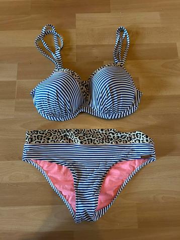 Watercult super mooie bikini mt 40 E ZGAN beschikbaar voor biedingen