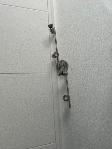 Plafondlamp met 4 spots beschikbaar voor biedingen