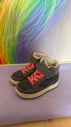 Hoge sneakers grijs-roze met bont maat 24, Meisje, Ophalen of Verzenden, Gebruikt, Schoentjes