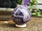 Mooi chevron amethist bol 53 mm, Verzamelen, Mineralen en Fossielen, Ophalen of Verzenden