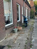 Piaggio fly brom teruil, Fietsen en Brommers, Scooters | Piaggio, Ophalen of Verzenden, Zo goed als nieuw, Fly