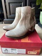 Mustang laarzen, Kleding | Dames, Hoge laarzen, Beige, Nieuw, Ophalen of Verzenden