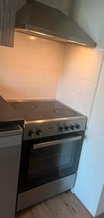 Elektrisch fornuis (Energie A), Ophalen, Minder dan 85 cm, 4 kookzones, Zo goed als nieuw