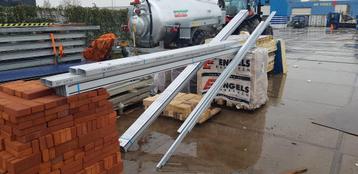 55 - Aluminium profielen, SFU, SFC, steelframe beschikbaar voor biedingen