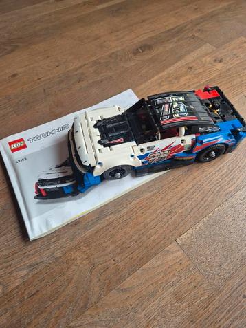 LEGO Technic NASCAR Next Gen Chevrolet Camaro 42153 beschikbaar voor biedingen