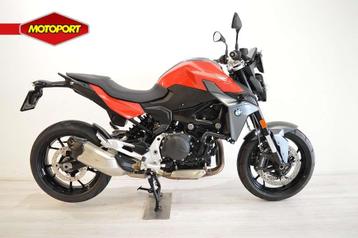 BMW F 900 R ABS (bj 2024) beschikbaar voor biedingen