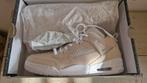 Jordan Sneakers Beige -nike air, Beige, Nieuw, Ophalen of Verzenden, Sneakers of Gympen