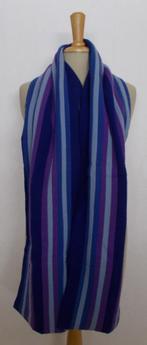 Mooie 100% wol in England woven sjaal, Kleding | Dames, Mutsen, Sjaals en Handschoenen, Verzenden, Zo goed als nieuw, Maat 42/44 (L)