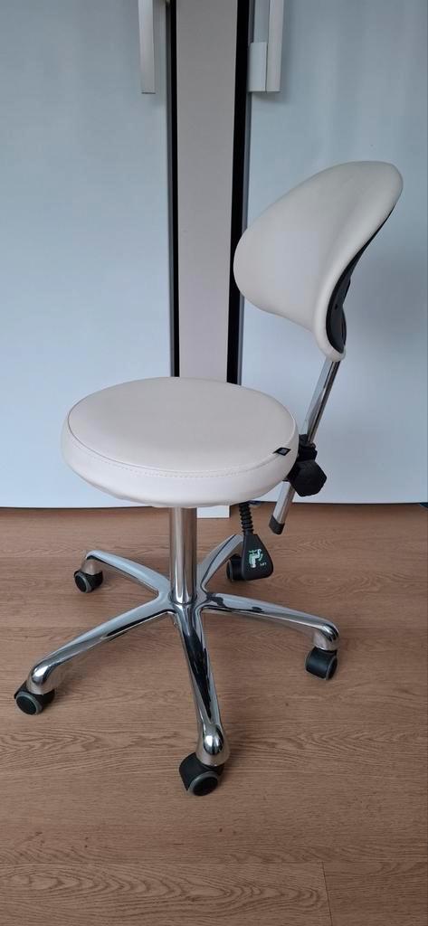 Tabouret / Kruk voor Pedicure of Kapper, Huis en Inrichting, Bureaustoelen, Zo goed als nieuw, Bureaukruk, Wit, Ergonomisch, Ophalen