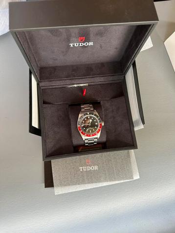 TUDOR BLACK BAY GMT ZGAN beschikbaar voor biedingen
