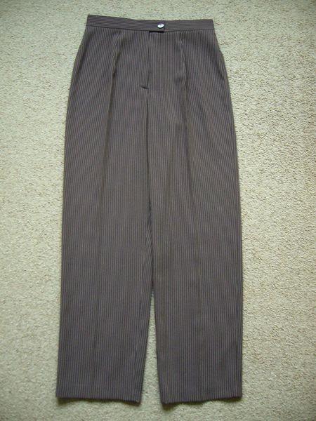 Gerry Weber broek maat 36 nieuw, Kleding | Dames, Broeken en Pantalons, Nieuw, Maat 36 (S), Bruin, Lang, Ophalen of Verzenden