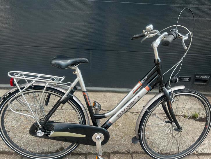 Target damesfiets, Fietsen en Brommers, Fietsen | Dames | Damesfietsen, Zo goed als nieuw, Overige merken, Versnellingen, 56 cm of meer