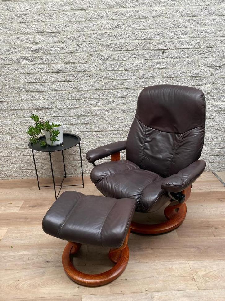 Stressles verstelbare relax fauteuil met hocker relaxstoel, Huis en Inrichting, Fauteuils, Zo goed als nieuw, Leer, 50 tot 75 cm