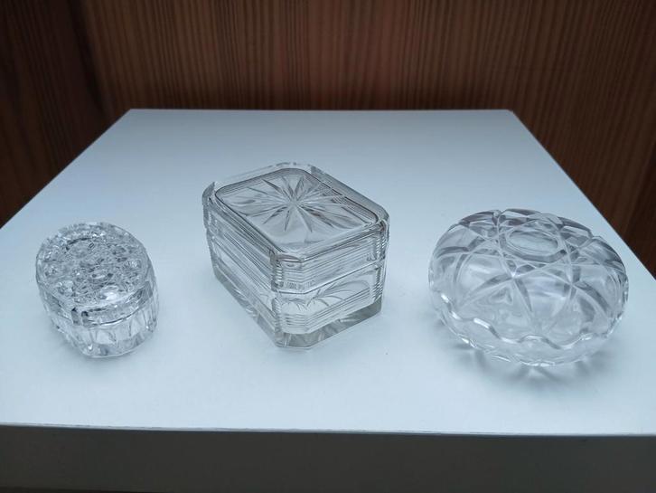 3 mooie antieke  glazen doosjes bakjes, in één koop of apart, Antiek en Kunst, Antiek | Glas en Kristal, Ophalen of Verzenden