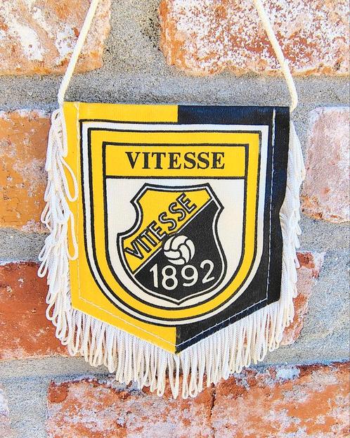 Vitesse Arnhem 1970s uniek vintage vaantje voetbal, Tickets en Kaartjes, Sport | Voetbal, Eén persoon