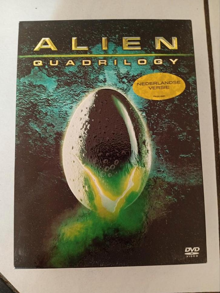 Alien Quadrilogy DVD Boxset - Nederlandse Versie, Cd's en Dvd's, Dvd's | Thrillers en Misdaad, Gebruikt, Actiethriller, Boxset