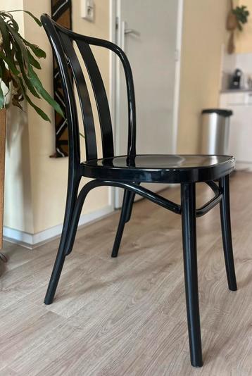 Zwarte IKEA stoel (2x)