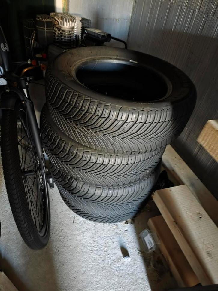 Michelin CrossClimate 2 - 215/60R16 All-Season Banden, Auto-onderdelen, Banden en Velgen, Band(en), All Season, 16 inch, 215 mm