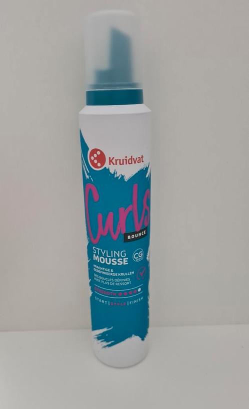 1 fles Kruidvat Styling Curls Mousse ongeopend gratis, Sieraden, Tassen en Uiterlijk, Uiterlijk | Haarverzorging, Nieuw, Gel, Wax, Haarlak of Mousse