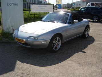 MAZDA MX5 1.6 Sofftop Nieuw! onderhoud bekend beschikbaar voor biedingen