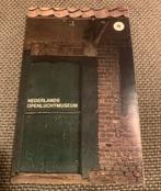 Catalogus Nederlands Openluchtmuseum Boek 1977, Ophalen of Verzenden, Zo goed als nieuw, Folder
