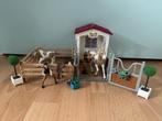 Schleich Horse Club Paardenbox met paard en paardenspullen, Ophalen of Verzenden, Zo goed als nieuw, Paard, Beeldje of Figuurtje