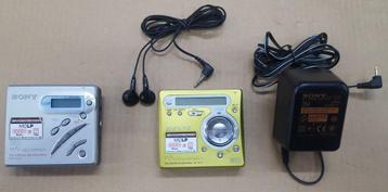 2x Portable SONY MD Speler/Recorder  Voor Hobbyisten beschikbaar voor biedingen