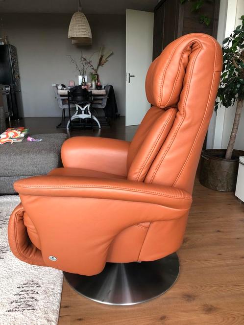 Meubelzorg leren sta op stoel fauteuil met accu en 4 functie, Huis en Inrichting, Fauteuils, Zo goed als nieuw, Leer, 50 tot 75 cm