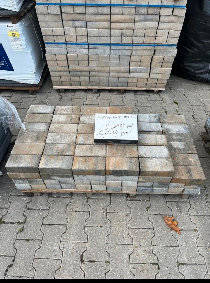 Betonklinkers 6cm Musselkalk €16,50 p/m² | 600m² beschikbaar, Tuin en Terras, Tegels en Klinkers, Zo goed als nieuw, Klinkers