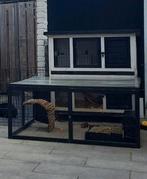 Konijnenhok zwart wit met ren, Dieren en Toebehoren, Knaagdieren en Konijnen | Hokken en Kooien, Ophalen, 90 cm of meer, Konijn