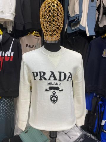 Prada Trui - Stijlvol en Comfortabel! beschikbaar voor biedingen