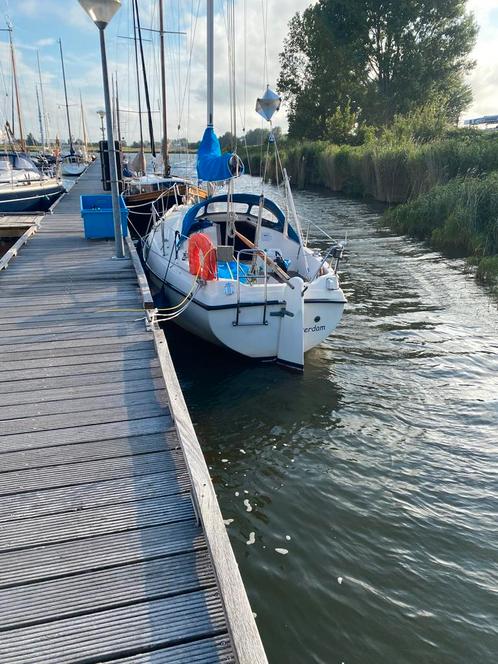 Kajuitzeilboot Hallberg Rassy 26, Watersport en Boten, Zeilen en Zeiltoebehoren, Gebruikt, Grootzeil, 15 tot 30 m², 6 meter of meer
