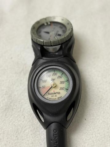 Suunto Twee delig console met Manometer en Kompas beschikbaar voor biedingen