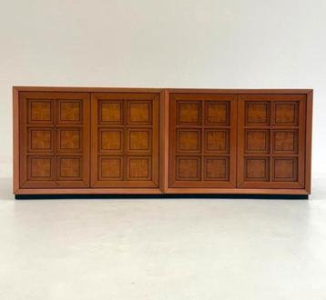 Italiaanse vintage dressoir  beschikbaar voor biedingen