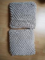 2 leuke sierkussens van Unique Living, Ophalen of Verzenden, Gebruikt, Vierkant