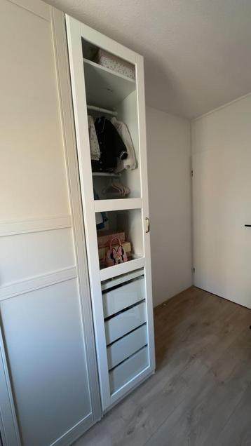 IKEA PAX KAST ALLEEN DEUR TYSSEDAL MET GLAS