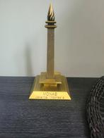 Monument Jakarta MONAS toren souvenir Indonesie beeldje, Ophalen of Verzenden, Nieuw