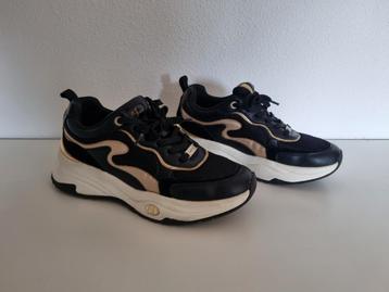 Mexx dames Sneakers - Maat 40 - Zwart/Goud beschikbaar voor biedingen